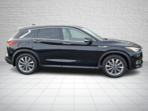 Used 2020 INFINITI QX50 Luxe w/ Navigation Package image 4