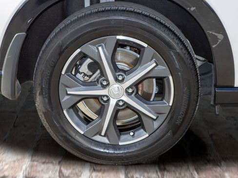 Certified 2023 Honda HR-V EX-L image 46