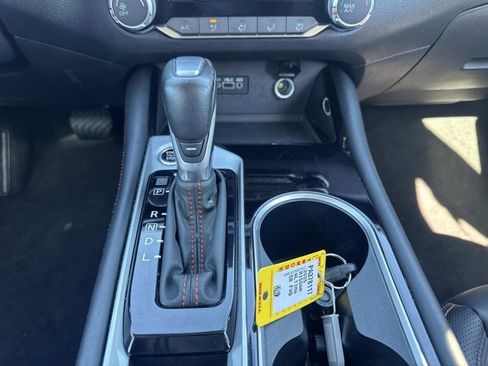 Used 2025 Nissan Altima 2.5 SR image 29