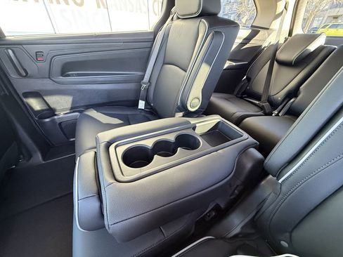 New 2026 Honda Odyssey Touring image 31