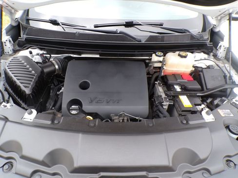 Used 2020 Chevrolet Traverse LT w/ LPO, Blackout Package image 27