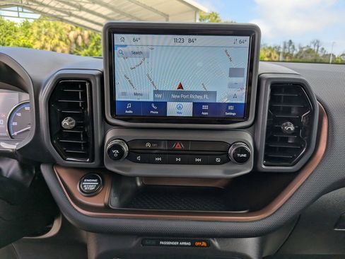 Used 2022 Ford Bronco Sport Outer Banks w/ Tech Package AWD/4WD image 23