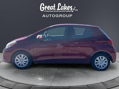 Used 2017 Toyota Yaris L w/ Carpet Mat Package image 2