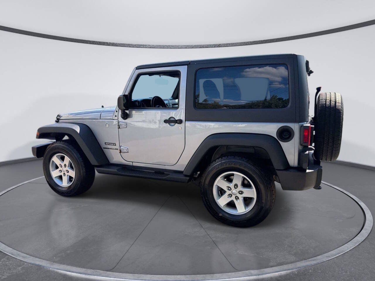 Used 2016 Jeep Wrangler Sport w/ Quick Order Package 24S AWD/4WD image 3
