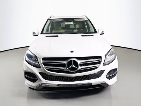 Used 2018 Mercedes-Benz GLE 350 w/ Premium 1 Package image 2