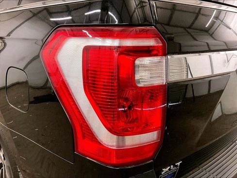 Used 2021 Ford Expedition Max XLT AWD/4WD image 29