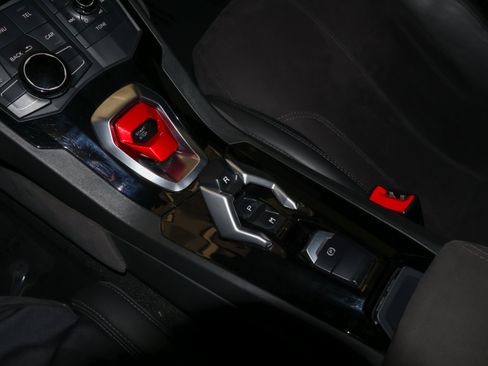 Used 2016 Lamborghini Huracan LP 610-4 AWD/4WD image 21