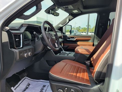 New 2026 GMC Sierra 3500 Denali Ultimate image 21
