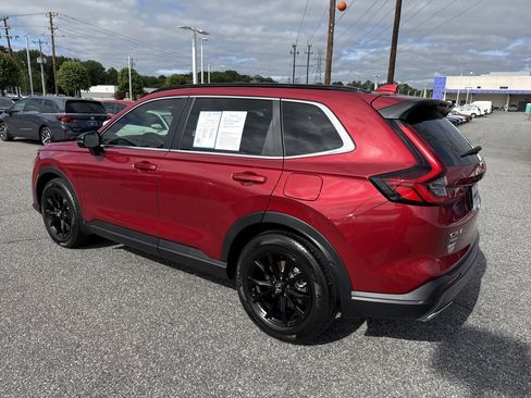 Certified 2025 Honda CR-V Sport image 8