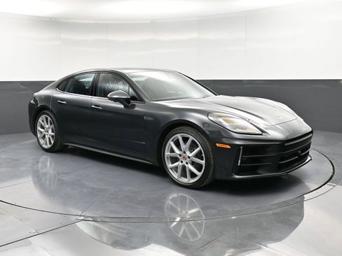 New 2026 Porsche Panamera image 10