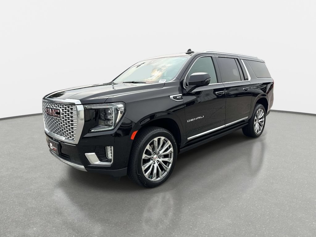 Used 2022 GMC Yukon XL Denali w/ Denali Premium Package AWD/4WD image 8