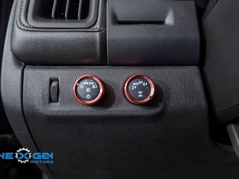 Used 2022 GMC Canyon AT4 AWD/4WD image 13