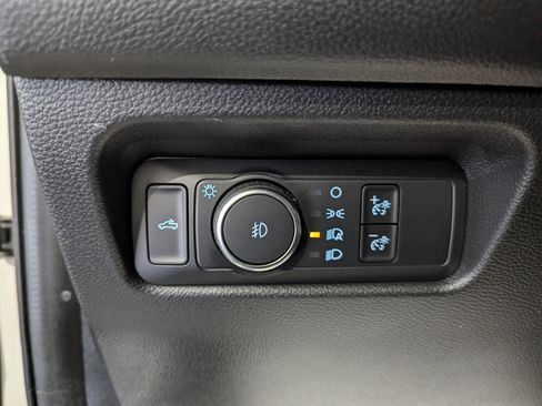 Used 2024 Ford Ranger Lariat w/ Trailer Tow Package image 15