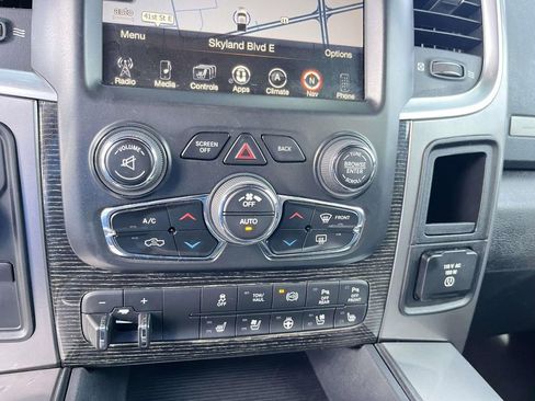 Used 2016 RAM 2500 Limited image 21