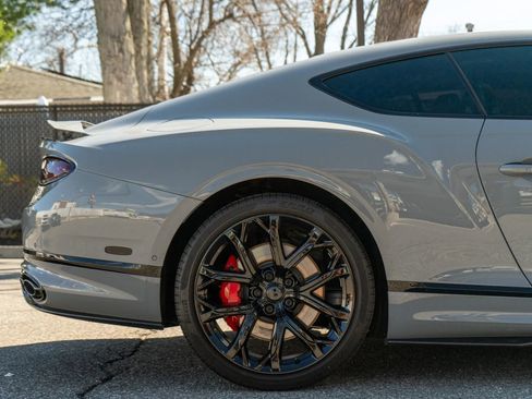 Used 2023 Bentley Continental GT Mulliner image 16