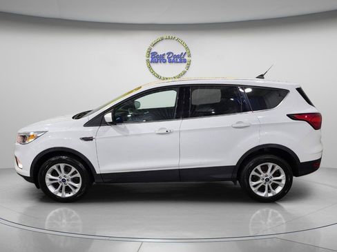 Used 2019 Ford Escape SE AWD/4WD image 3