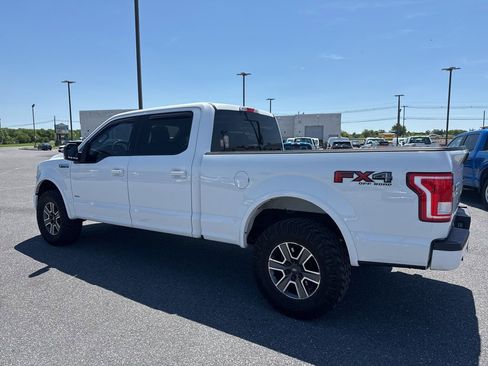 Used 2017 Ford F150 XLT w/ Equipment Group 302A Luxury AWD/4WD image 3