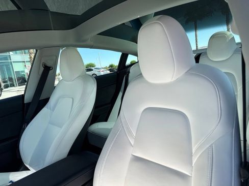 Used 2023 Tesla Model 3 Standard Range RWD image 13