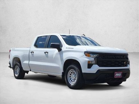 Used 2023 Chevrolet Silverado 1500 W/T w/ Trailering Package AWD/4WD image 3