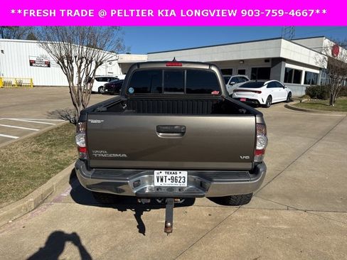 Used 2015 Toyota Tacoma 4x4 Double Cab image 6