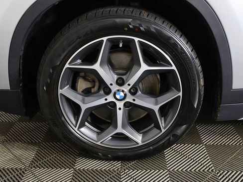 Used 2018 BMW X1 xDrive28i AWD/4WD image 22