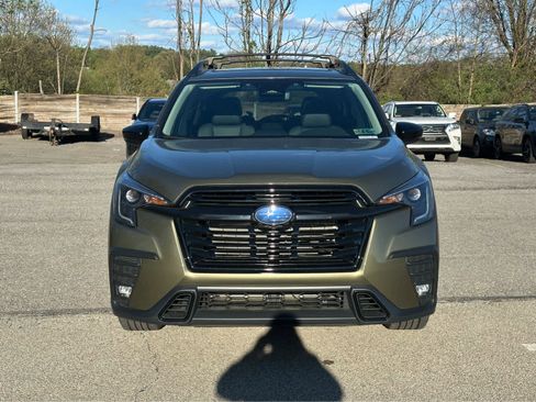 Used 2025 Subaru Ascent Bronze Edition w/ Onyx Package AWD/4WD image 2