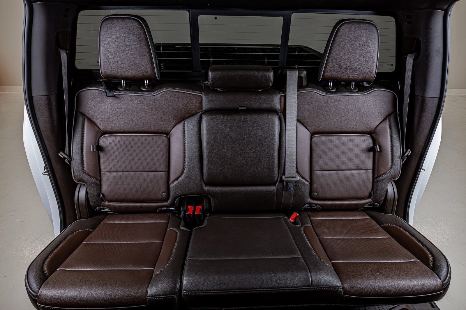 Used 2024 GMC Sierra 2500 Denali w/ Denali Reserve Package AWD/4WD image 36