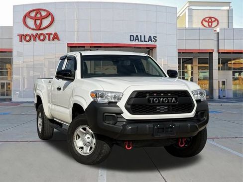 Used 2022 Toyota Tacoma SR RWD image 1
