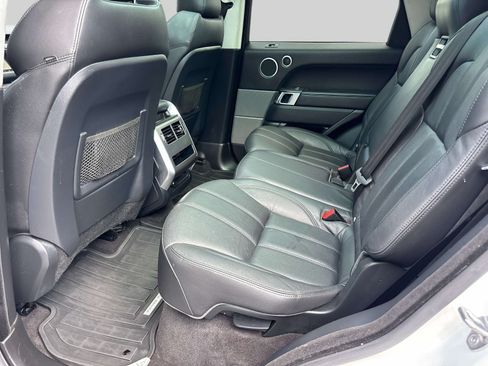 Used 2017 Land Rover Range Rover Sport SE AWD/4WD image 10