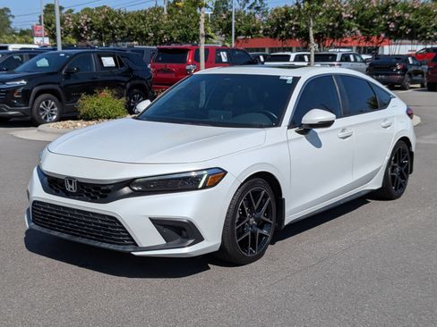 Used 2023 Honda Civic Sport Touring image 7