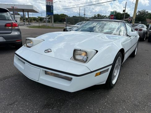 Used 1990 Chevrolet Corvette Coupe RWD image 10