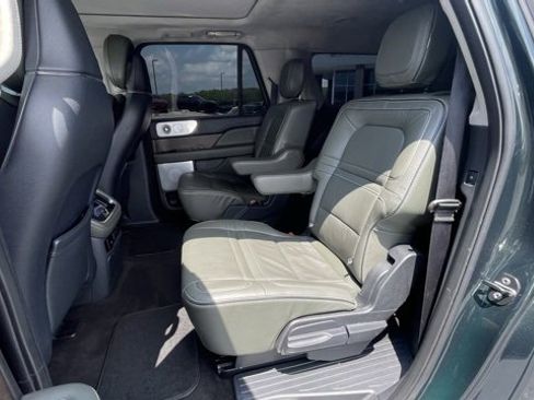 Used 2022 Lincoln Navigator L Black Label image 28