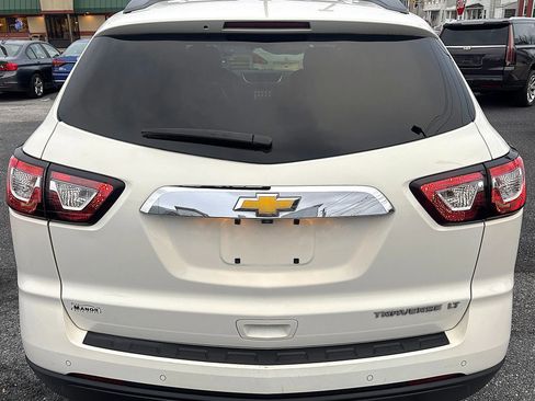 Used 2014 Chevrolet Traverse LT w/ LPO, 'HIT The Road' Package image 32