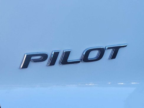 Certified 2022 Honda Pilot Sport image 29