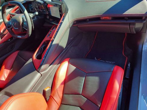 Used 2025 Chevrolet Corvette E-Ray w/ Stealth Interior Trim Package image 29