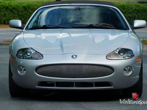 Used 2005 Jaguar XK8 Convertible image 5