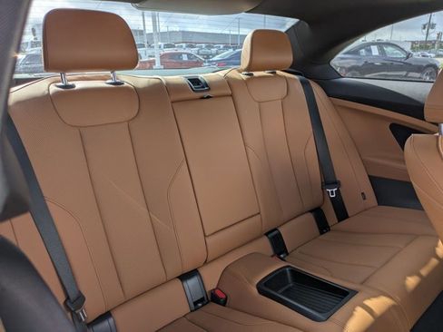 Used 2024 BMW 230i Coupe w/ Convenience Package RWD image 17