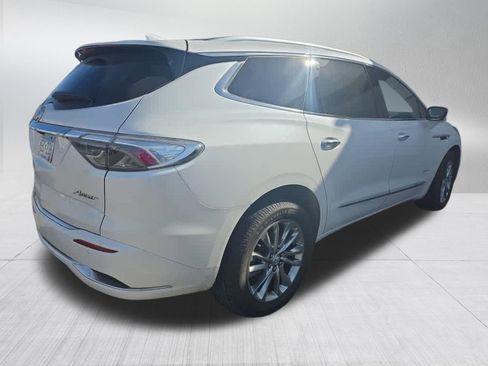 Used 2023 Buick Enclave Avenir w/ Avenir Technology Package image 4