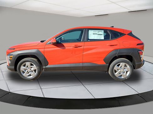 New 2026 Hyundai Kona SE AWD/4WD image 2