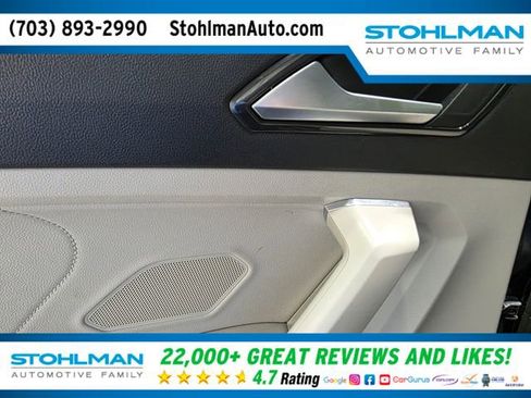 Used 2022 Volkswagen Tiguan SE w/ Panoramic Sunroof Package image 27