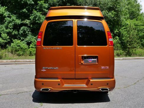 Used 2025 GMC Savana 2500 Extended w/ Driver Convenience Package RWD image 31