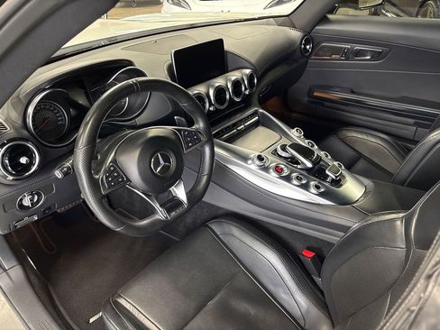 Used 2018 Mercedes-Benz AMG GT Roadster w/ Lane Tracking Package image 36