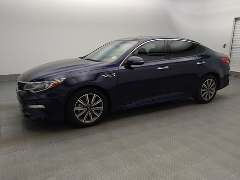 Used 2019 Kia Optima LX w/ LX Premium Package FWD image 2