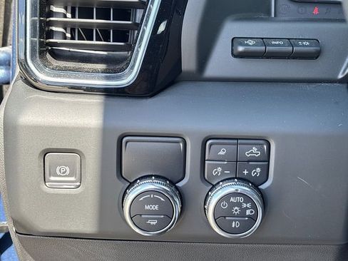 Used 2024 GMC Sierra 1500 Denali w/ Technology Package RWD image 20