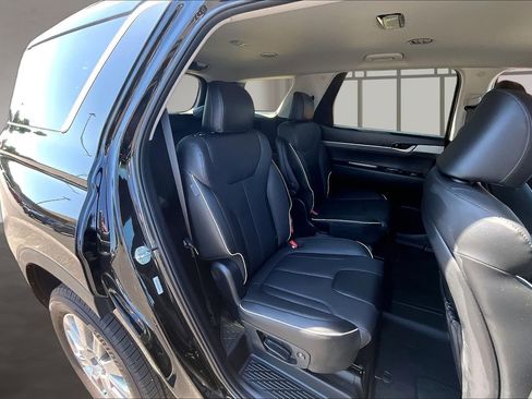Used 2025 Hyundai Palisade SEL FWD image 25