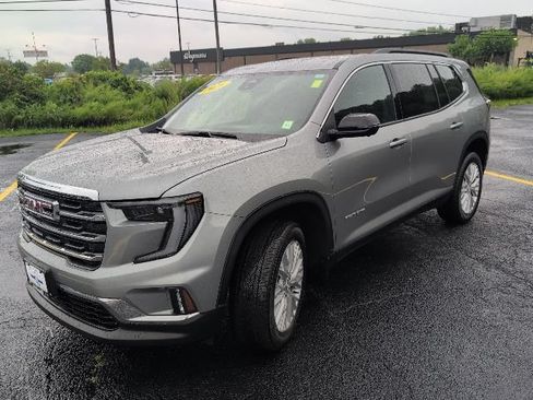 Used 2026 GMC Acadia Elevation w/ Elevation Premium Package AWD/4WD image 1
