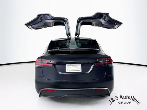 Used 2026 Tesla Model X image 6