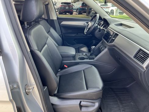Used 2019 Volkswagen Atlas SE image 28