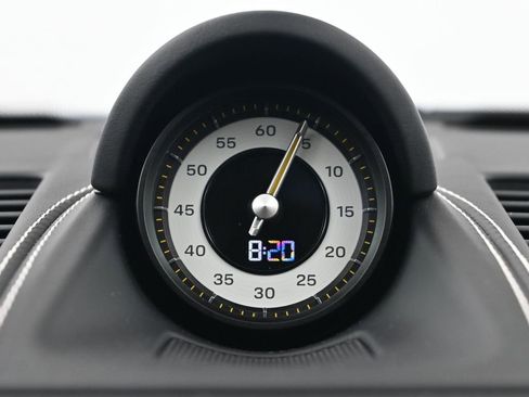 Certified 2025 Porsche 911 GT3 image 10