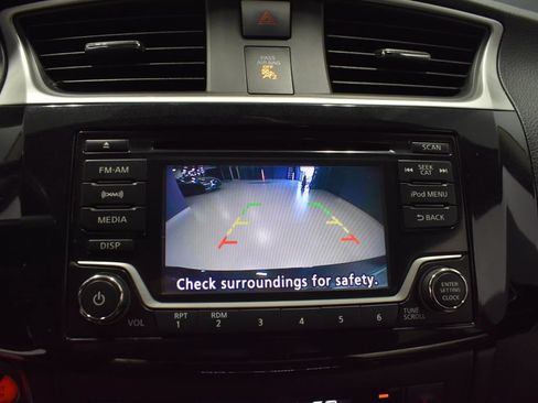 Used 2018 Nissan Sentra SV FWD image 22